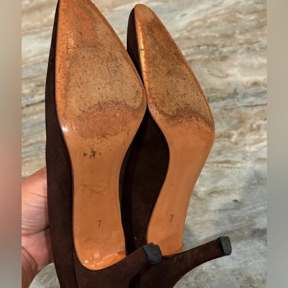 Women’s BALLY Vintage Jeneffe Brown suede pumps- Size 7 - Picture 6 of 6